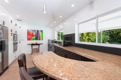 10511 SW 122nd Ct, Miami, FL 33186 - Photo 13