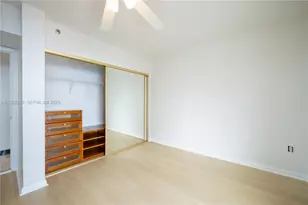 5900 Collins Ave, Miami Beach, FL 33140 - Photo 29