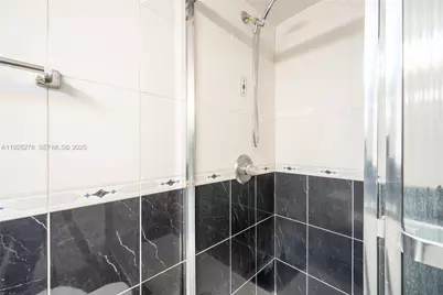 5900 Collins Ave #906, Miami Beach, FL 33140 - Photo 31