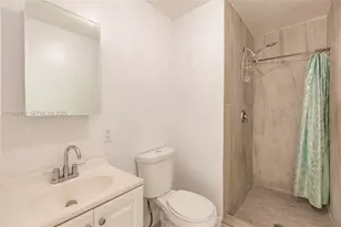 720 NW 38th Ave, Lauderhill, FL 33311 - Photo 25