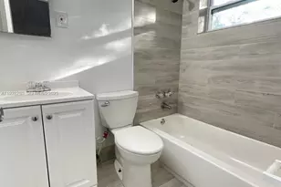 330 SW 19th St, Fort Lauderdale, FL 33315 - Photo 3