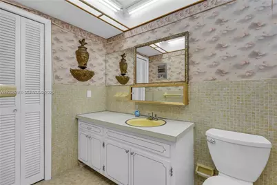 215 SE 3rd Ave #407B, Hallandale Beach, FL 33009 - Photo 13