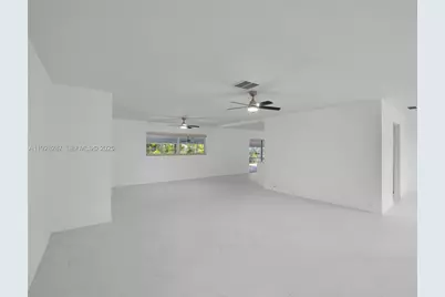 11390 NW 37th St, Coral Springs, FL 33065 - Photo 11