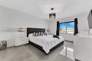 200 Diplomat Pkwy, Hallandale Beach, FL 33009 - Photo 17