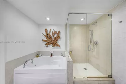 50 Biscayne Blvd #3311, Miami, FL 33132 - Photo 15