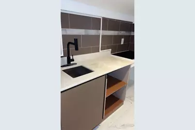 2140 N 62nd Ave #0, Hollywood, FL 33024 - Photo 5