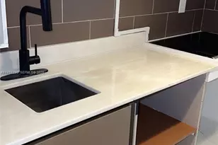 2140 N 62nd Ave, Hollywood, FL 33024 - Photo 5