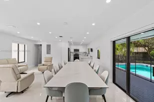 965 NE 171 St, Miami, FL 33162 - Photo 15