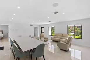 965 NE 171 St, Miami, FL 33162 - Photo 11