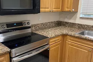 380 NE 31st Terrace, Homestead, FL 33033 - Photo 7