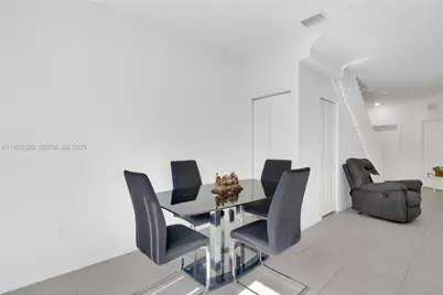 16266 SW 291st St, Homestead, FL 33033 - Photo 9