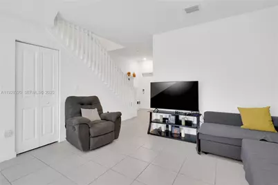 16266 SW 291st St, Homestead, FL 33033 - Photo 13