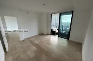 68 SE 6th St, Miami, FL 33131 - Photo 13