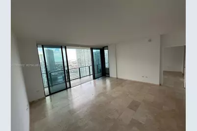 68 SE 6th St #3008, Miami, FL 33131 - Photo 7