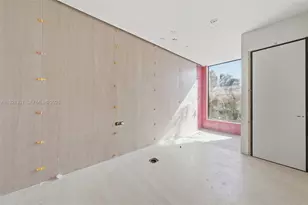 19610 NE 19th Pl, Miami, FL 33179 - Photo 19