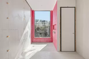 19610 NE 19th Pl, Miami, FL 33179 - Photo 17