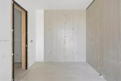 19610 NE 19th Pl, Miami, FL 33179 - Photo 21