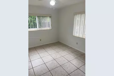 9711 SW 162nd St, Miami, FL 33157 - Photo 13
