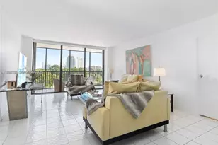 20379 W Country Club Dr, Aventura, FL 33180 - Photo 3
