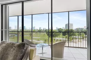 20379 W Country Club Dr, Aventura, FL 33180 - Photo 1