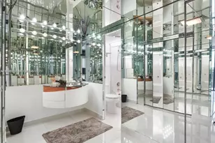 20379 W Country Club Dr, Aventura, FL 33180 - Photo 11