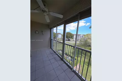 1401 SW 128th Ter #305H, Pembroke Pines, FL 33027 - Photo 13