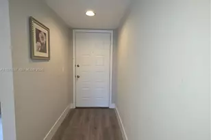 1401 SW 128th Terrace, Pembroke Pines, FL 33027 - Photo 3