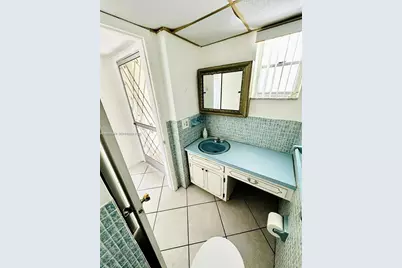 330 SE 2nd St #404G, Hallandale Beach, FL 33009 - Photo 7