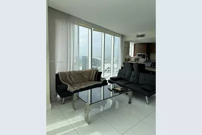 475 Brickell Ave #5707, Miami, FL 33131 - Photo 11