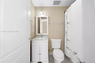 110 Hendricks Isle, Fort Lauderdale, FL 33301 - Photo 27