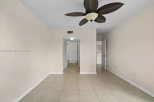 2600 S University Dr, Davie, FL 33328 - Photo 17