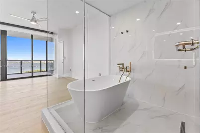 700 NE 24 St #2905, Miami, FL 33137 - Photo 13