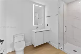 700 NE 24th St, Miami, FL 33137 - Photo 17