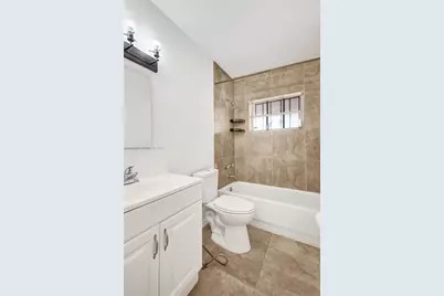 2907 NW 103rd St #1, Miami, FL 33147 - Photo 21