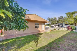 2907 NW 103rd St, Miami, FL 33147 - Photo 31