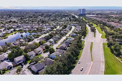 3256 NW 123rd Ter, Sunrise, FL 33323 - Photo 27