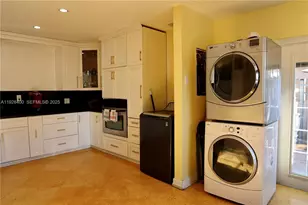 11049 SW 152nd Ct, Miami, FL 33196 - Photo 19