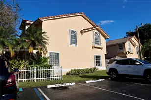 11049 SW 152nd Ct, Miami, FL 33196 - Photo 5