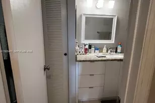 2846 S University Dr, Davie, FL 33328 - Photo 13