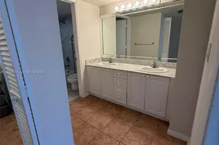 8911 Collins Ave, Surfside, FL 33154 - Photo 11