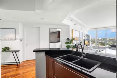 450 Alton Rd #1610, Miami Beach, FL 33139 - Photo 3