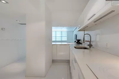 100 Lincoln Rd #839, Miami Beach, FL 33139 - Photo 9