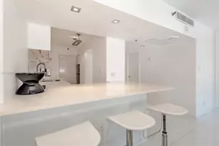 100 Lincoln Rd, Miami Beach, FL 33139 - Photo 5