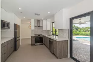 7001 SW 126th St, Pinecrest, FL 33156 - Photo 7