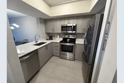 17375 Collins Ave #601, Sunny Isles Beach, FL 33160 - Photo 9