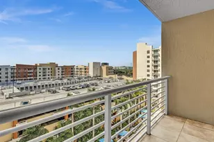 18800 NE 29th Ave, Aventura, FL 33180 - Photo 15