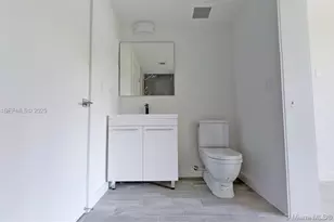 [Address not provided], Miami Beach, FL 33141 - Photo 13