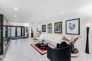550 W 51st St, Miami Beach, FL 33140 - Photo 3