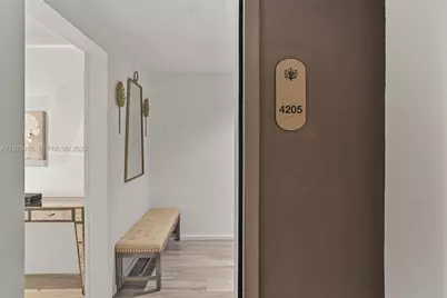 801 S Miami Ave #4205, Miami, FL 33130 - Photo 29