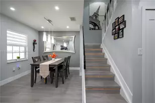 15863 SW 71st St, Miami, FL 33193 - Photo 9